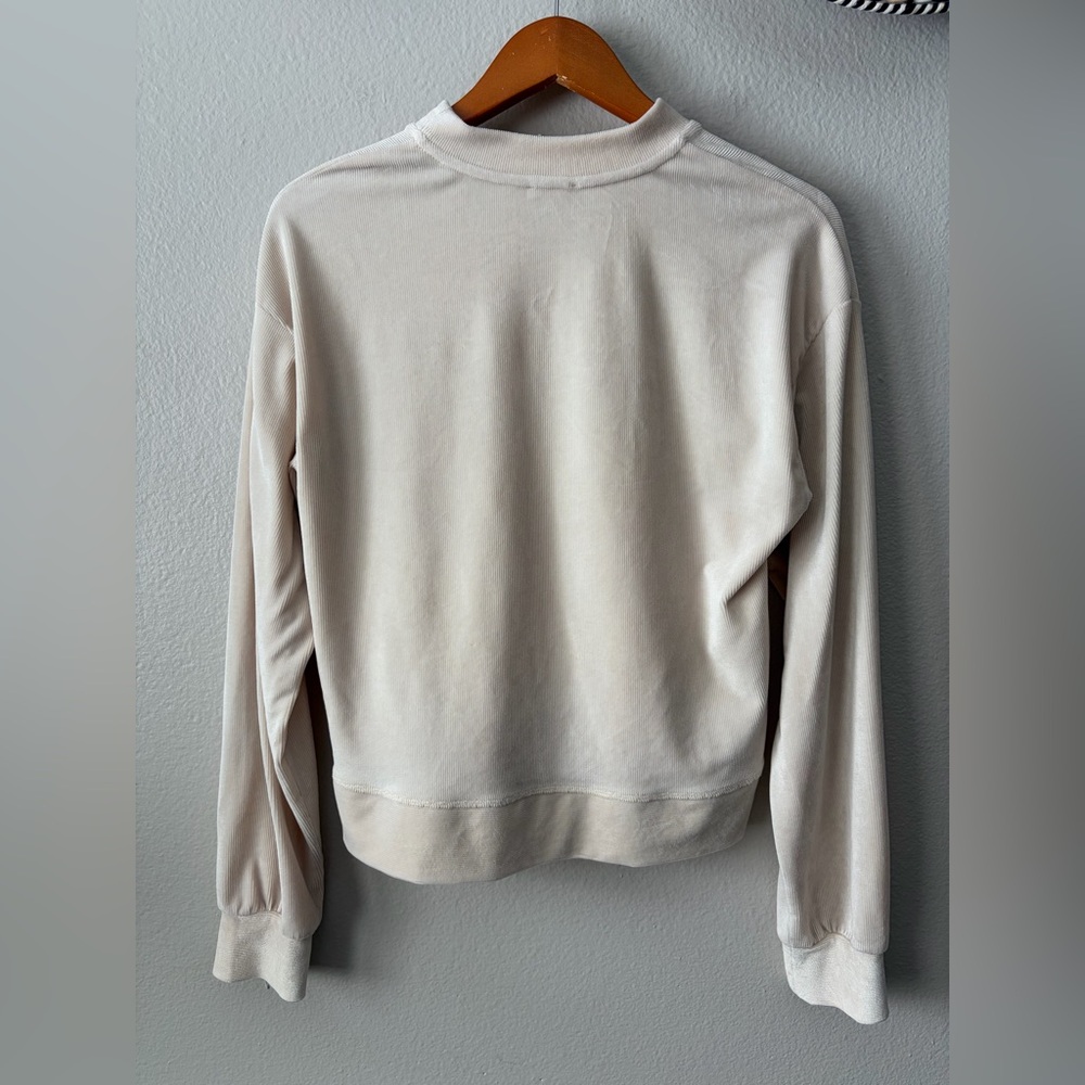 Le Lis Super Soft Cropped Ribbed Knit Crewneck Sweater Top Cream Women’s Medium - Picture 4 of 8